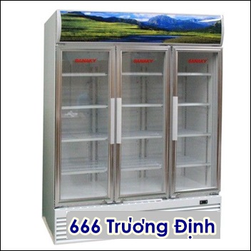 Tủ Mát Sanaky VH1520HP 3 cánh 1,500 lít dàn đồng.