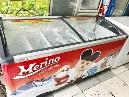 tủ kem merino 700 lít đẹp như mới.
