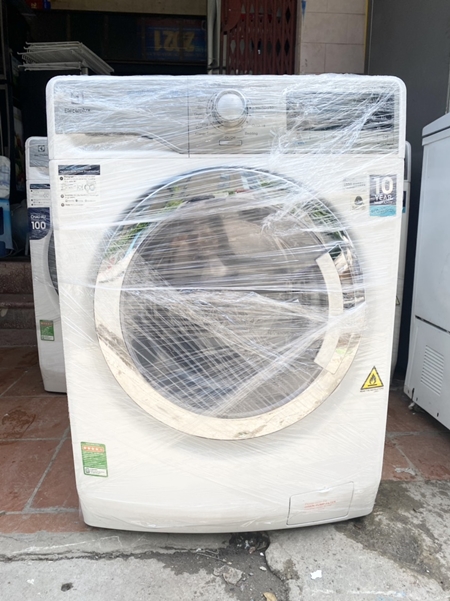 Máy giặt sấy Electrolux Inverter 10 kg EWW14023